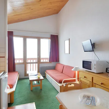 Apartment Fonctionnel Skis Aux Pieds Avec Balcon - Fr-1-181-2296
